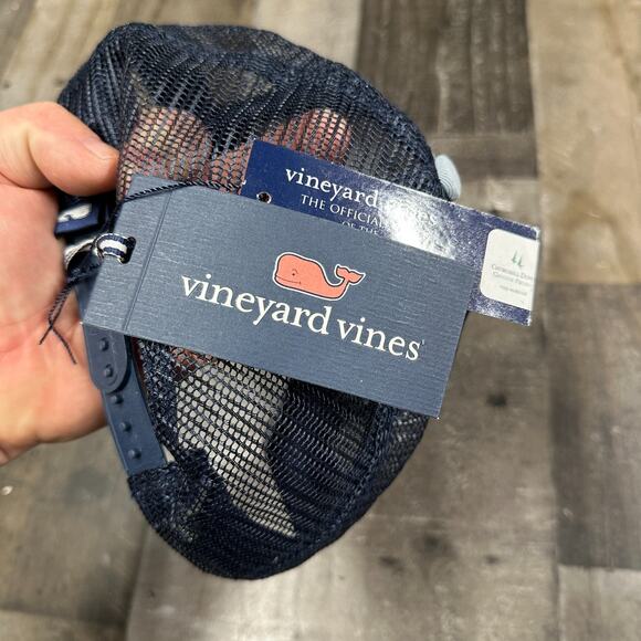 Vineyard Vines 2018 144th Kentucky Derby Trucker Mesh Snap Back Hat Cap NWT - Picture 5 of 9